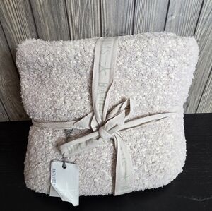 Barefoot Dreams CozyChic Pebbled Throw 45"X 60" Stone/Cream